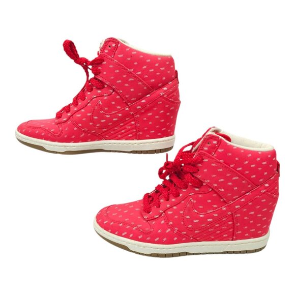 Nike Dunk Sky Hi Womens 8.5 READ Hidden Wedge Heel Shoes Hyper Red 543258-600 - Picture 1 of 15